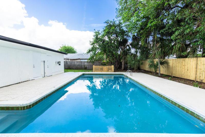 Duplex, Triplex and Fourplex Images