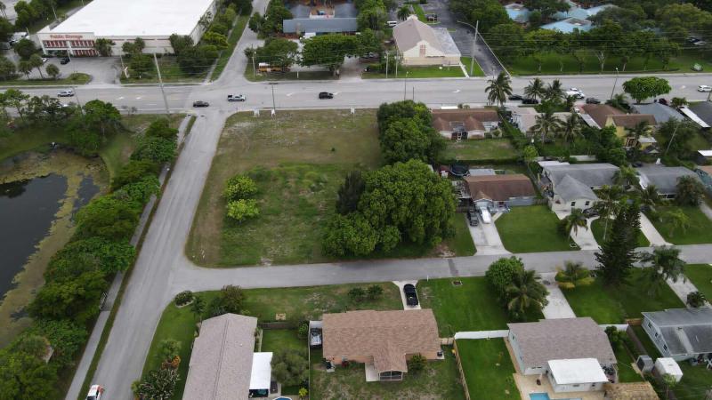  Commercial & Industrial Land Images 