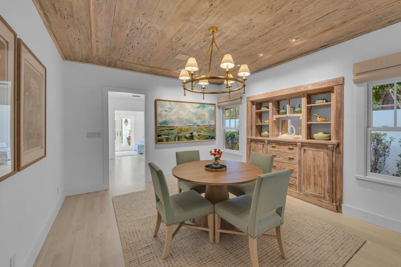  Single Family Homes Photo 10:  Palm Beach,  FL 33480