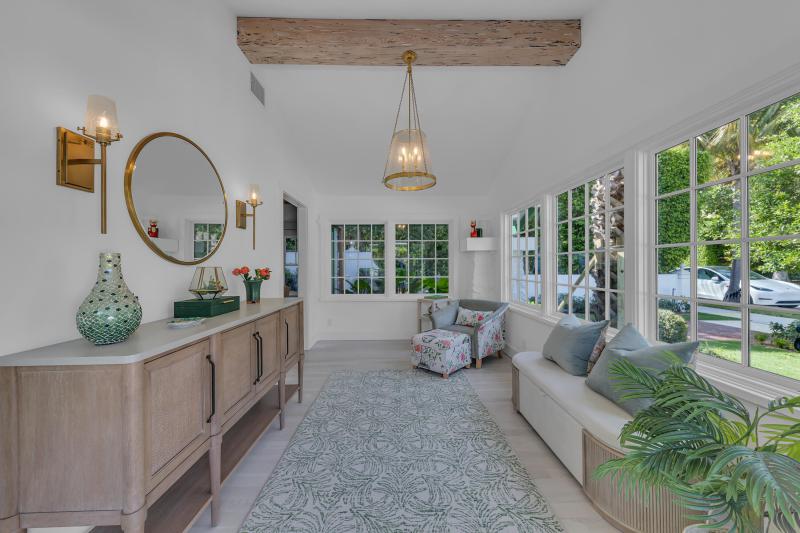  Single Family Homes Photo 3:  Palm Beach,  FL 33480