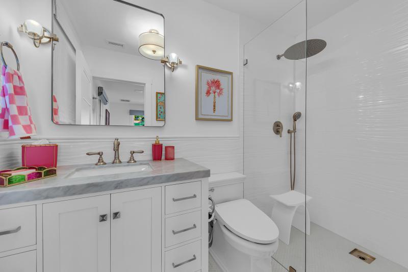  Single Family Homes Photo 51:  Palm Beach,  FL 33480