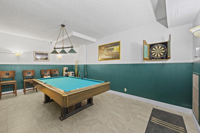  Condo & Townhome Photos