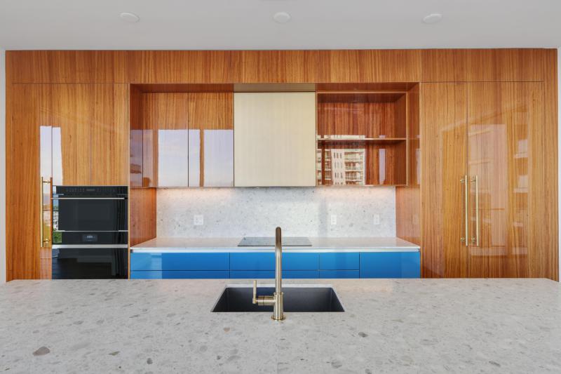  Condo & Townhome Photos