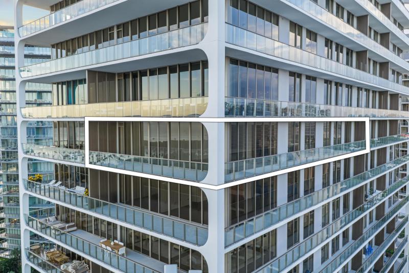  Condo & Townhome Photos