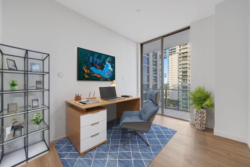  Condo & Townhome Photos