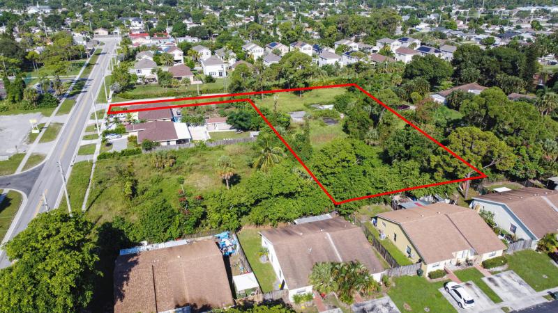 Commercial & Industrial Land Images 