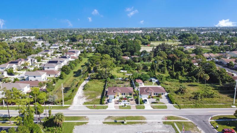  Commercial & Industrial Land Images 