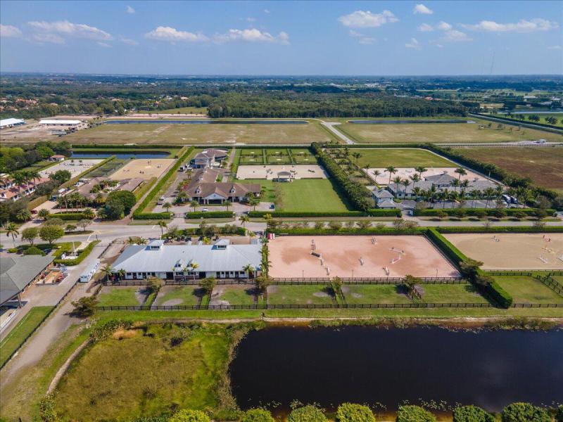  Single Family Homes Photo 10:  Wellington,  FL 33414