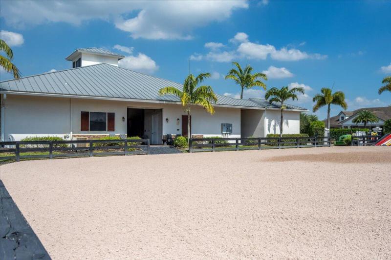  Single Family Homes Photo 13:  Wellington,  FL 33414