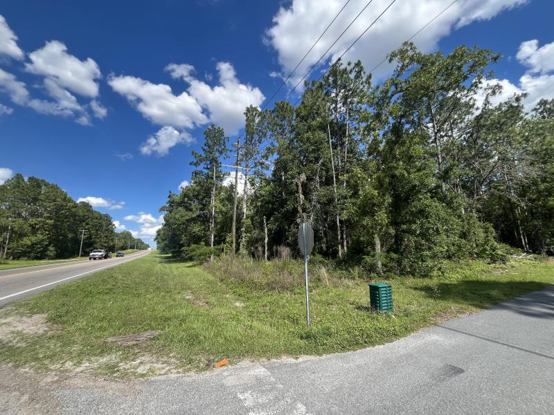  Commercial & Industrial Land Images 
