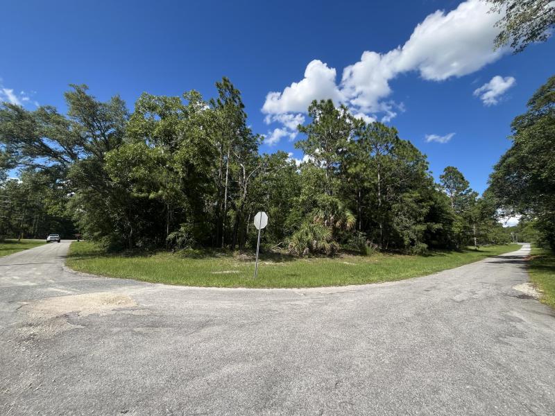  Commercial & Industrial Land Images 