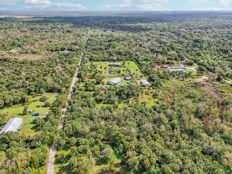  Commercial & Industrial Land Images 