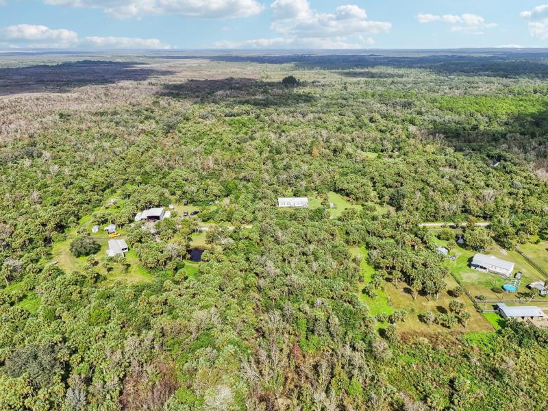  Commercial & Industrial Land Images 