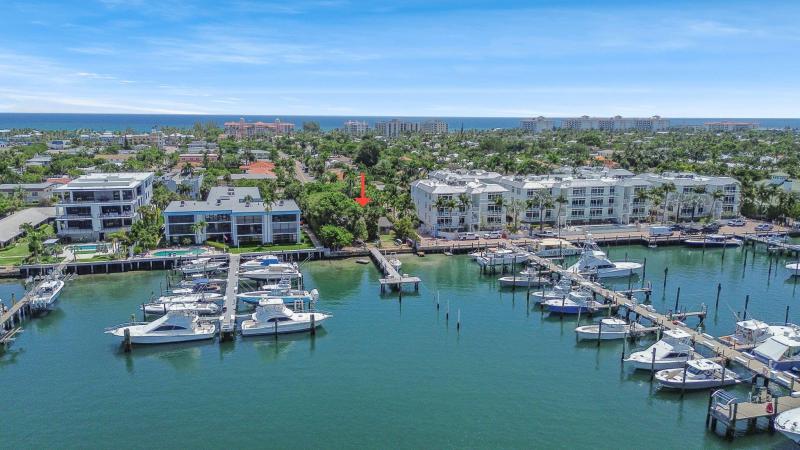  Single Family Homes Photo 12:  Palm Beach Shores,  FL 33404