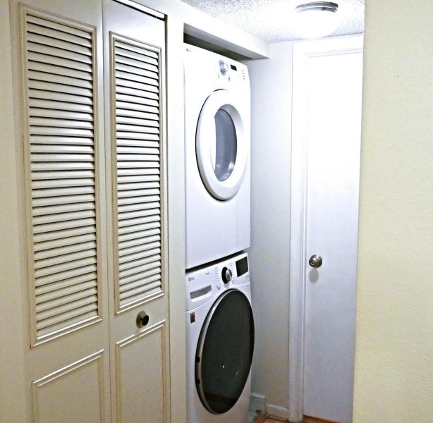  Condo & Townhome Photos