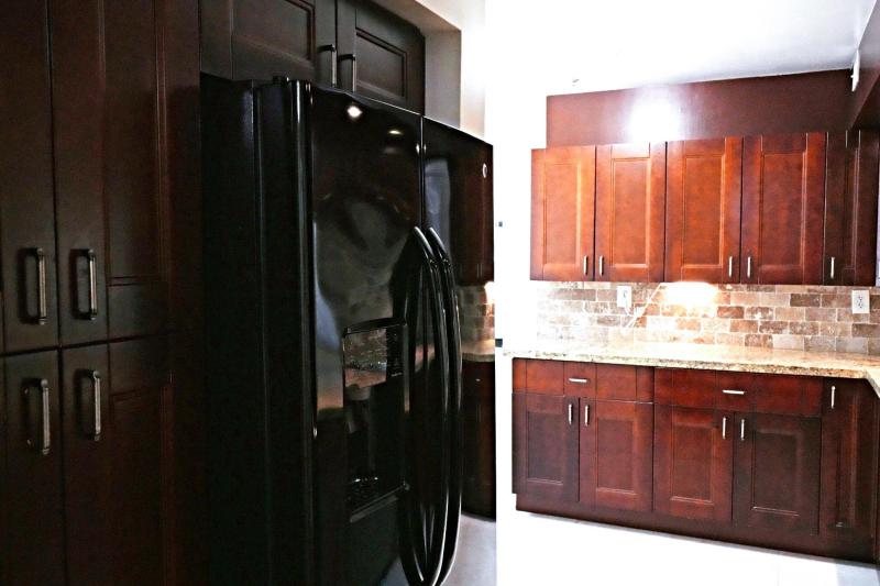  Condo & Townhome Photos