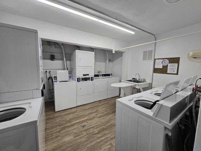  Condo & Townhome Photos