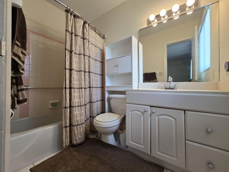  Condo & Townhome Photos