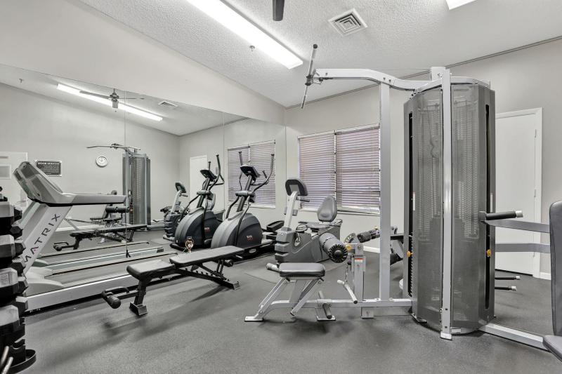  Condo & Townhome Photos