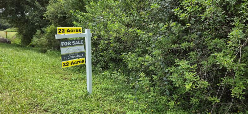  Commercial & Industrial Land Images 