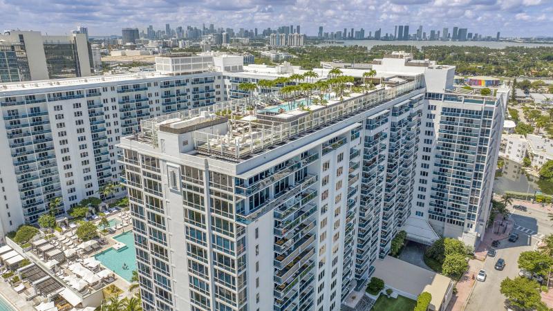  Condo & Townhome Photos