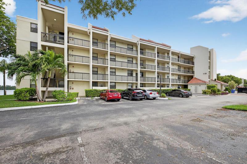 First Photo for Home For Sale at  Oakland Park, FL. 33309