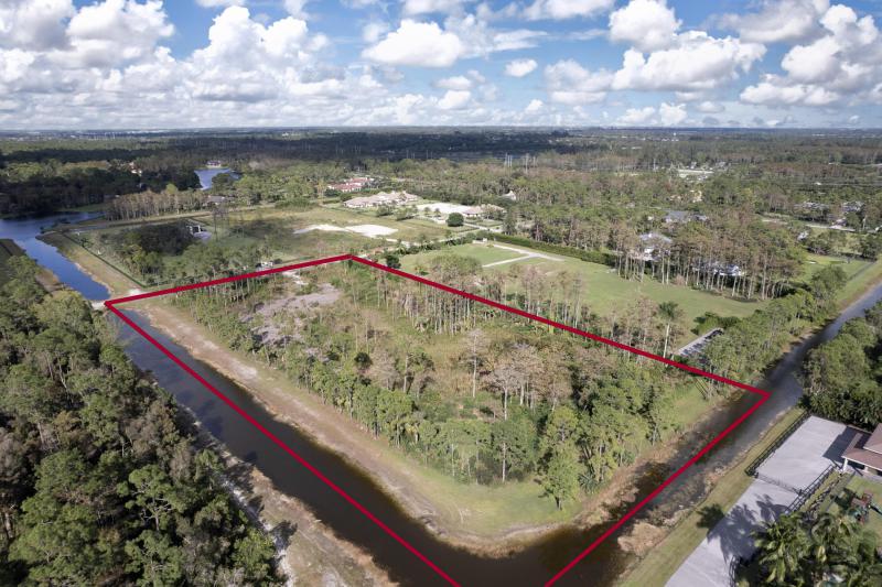  Commercial & Industrial Land Images 