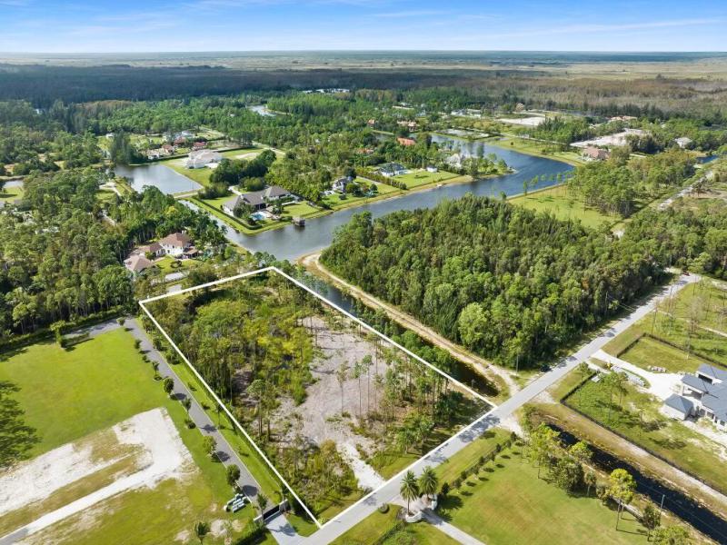  Commercial & Industrial Land Images 