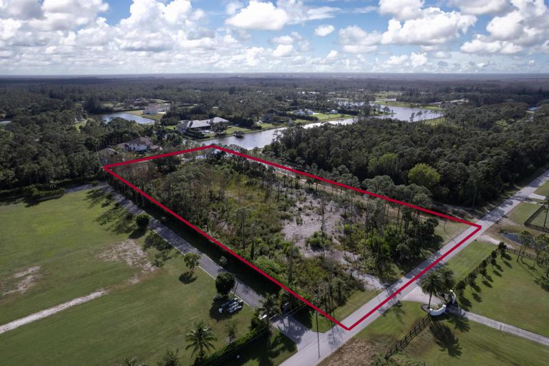  Commercial & Industrial Land Images 