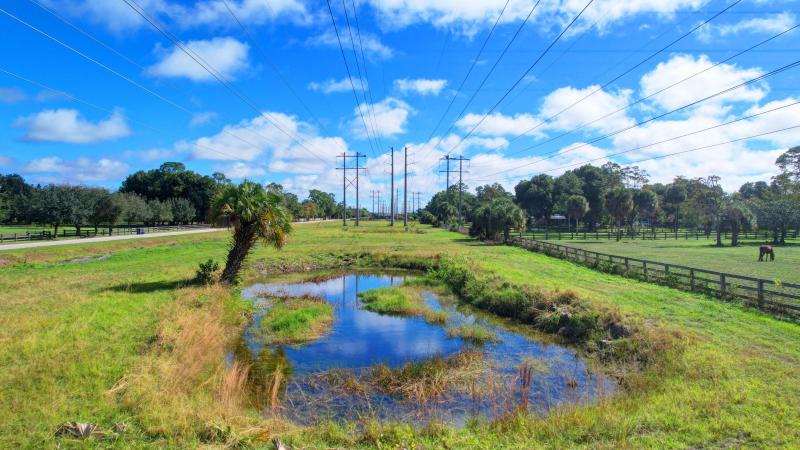  Commercial & Industrial Land Images 