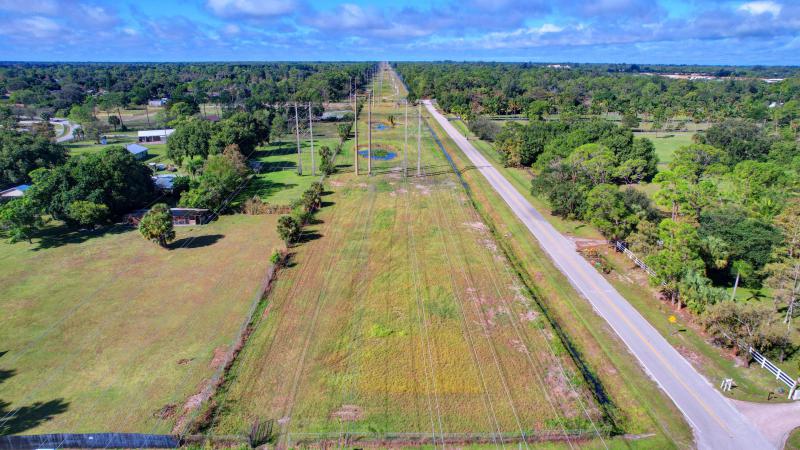  Commercial & Industrial Land Images 
