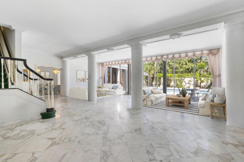  Single Family Homes Photo 11:  Palm Beach,  FL 33480