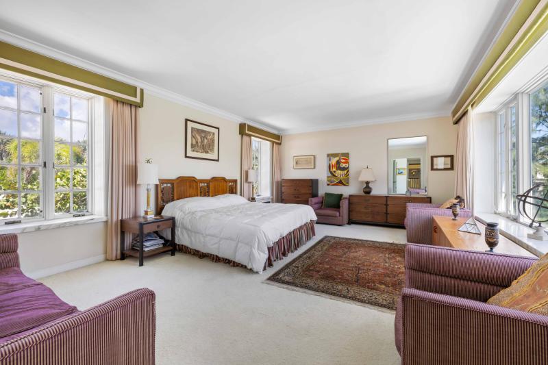  Single Family Homes Photo 15:  Palm Beach,  FL 33480