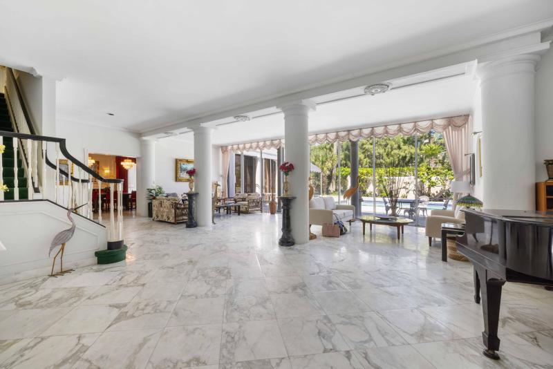  Single Family Homes Photo 16:  Palm Beach,  FL 33480