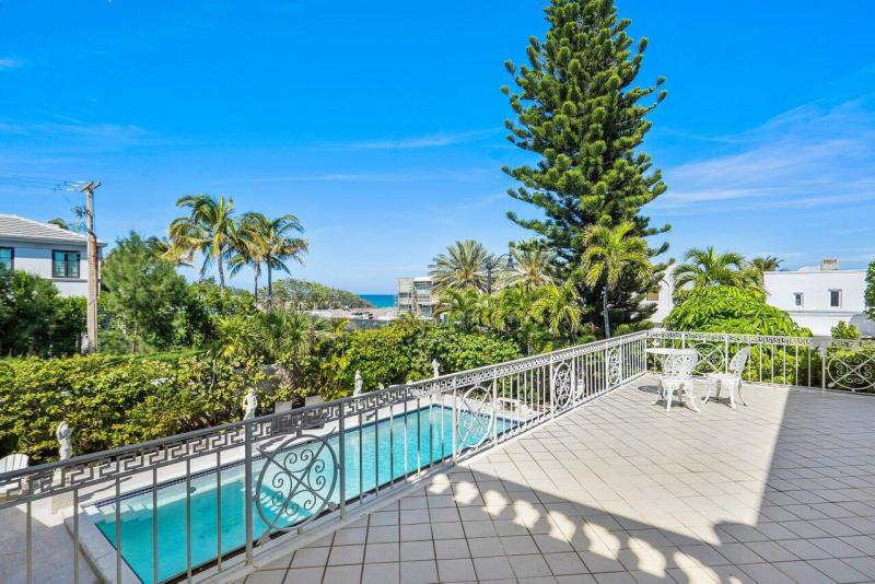 Single Family Homes Photo 26:  Palm Beach,  FL 33480
