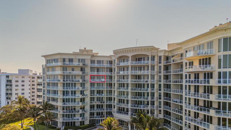  Condo & Townhome Photos