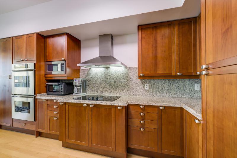  Condo & Townhome Photos
