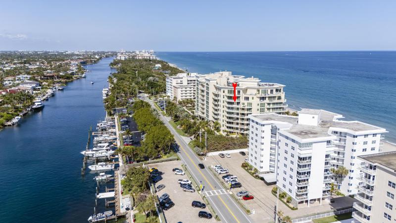  Condo & Townhome Photos
