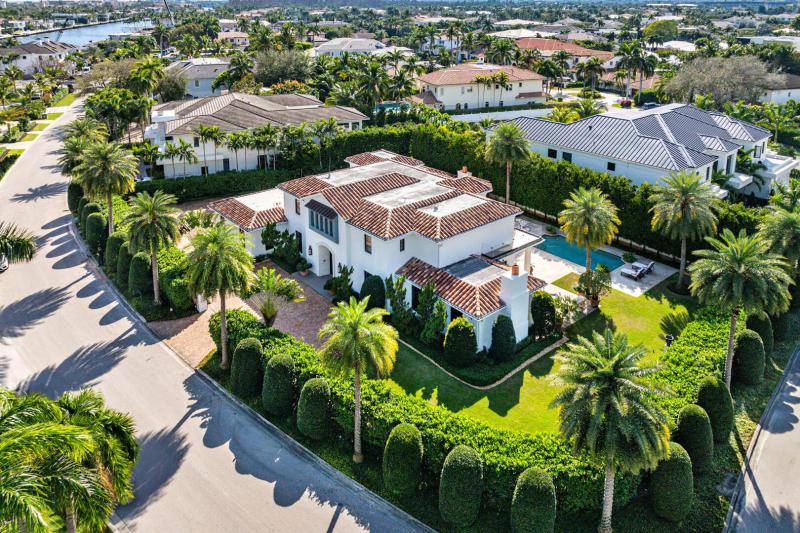  Single Family Homes Photo 2:  Boca Raton,  FL 33432