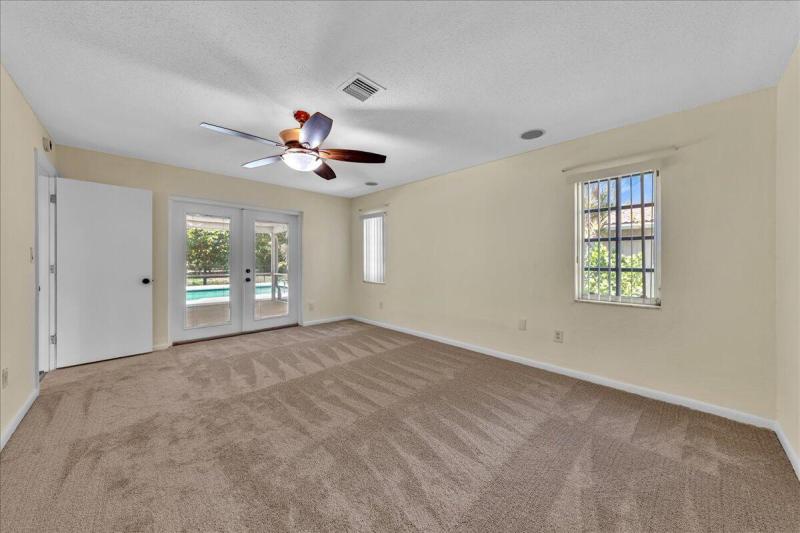  Single Family Homes Photo 10:  Coral Springs,  FL 33065