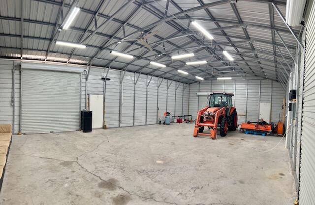  Commercial & Industrial Land Images 