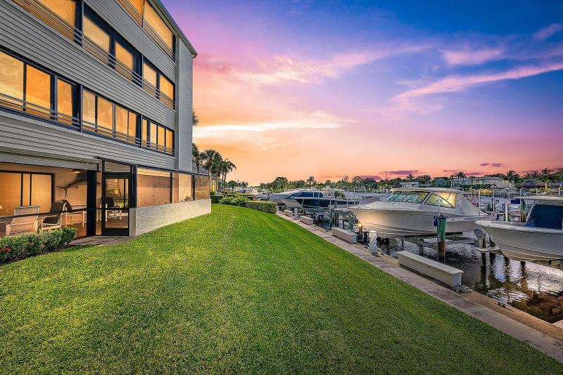 Duplex, Triplex and Fourplex Images