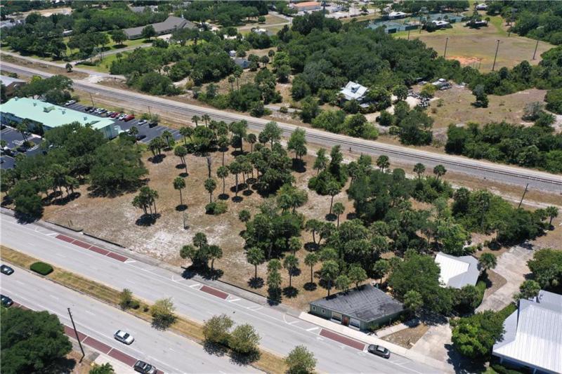  Commercial & Industrial Land Images 