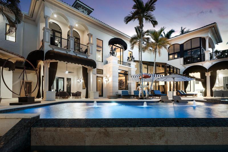  Single Family Homes Photo 3:  Boca Raton,  FL 33432