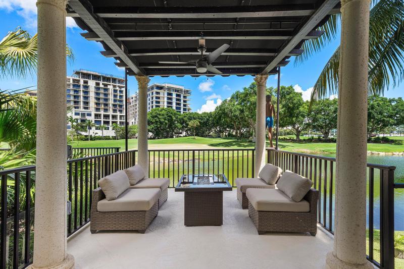  Single Family Homes Photo 80:  Boca Raton,  FL 33432