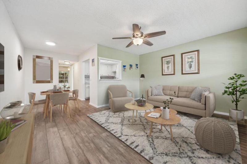  Condo & Townhome Photos