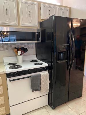  Condo & Townhome Photos