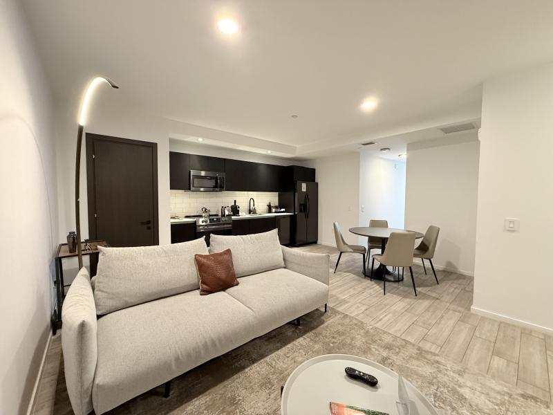  Condo & Townhome Photos