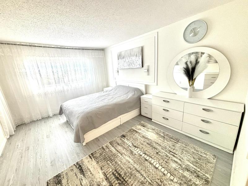  Condo & Townhome Photos