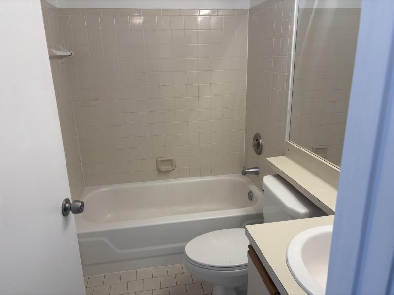  Condo & Townhome Photos